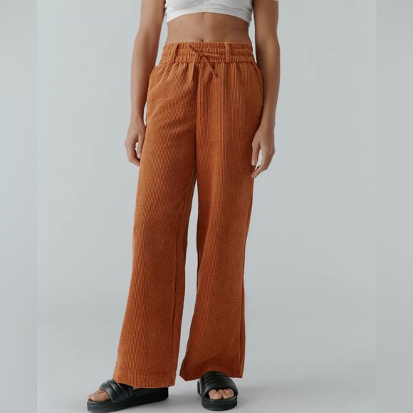 BDG Jessie Corduroy Pull On Pant - Rust Wide Leg Pants with Elastic Waistband - Picture 3 of 10